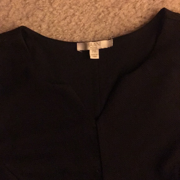 Petite medium black and white Haani dress - Picture 2 of 3